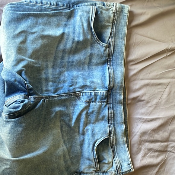 TORRID Super Soft Denim jeans - size 3 - Picture 6 of 8